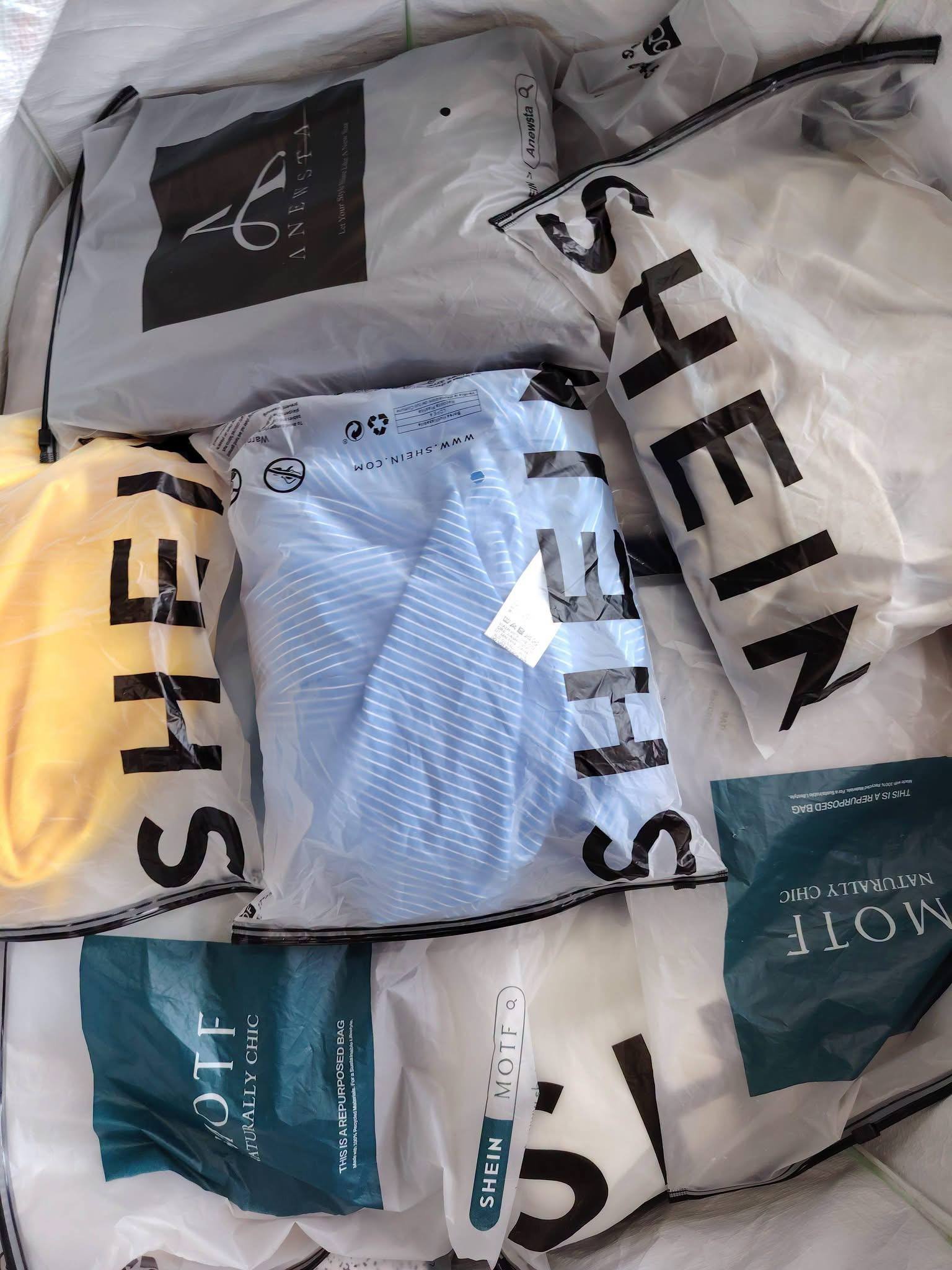 Trendy SHEIN Clothing Liquidation Pallet - Image 3