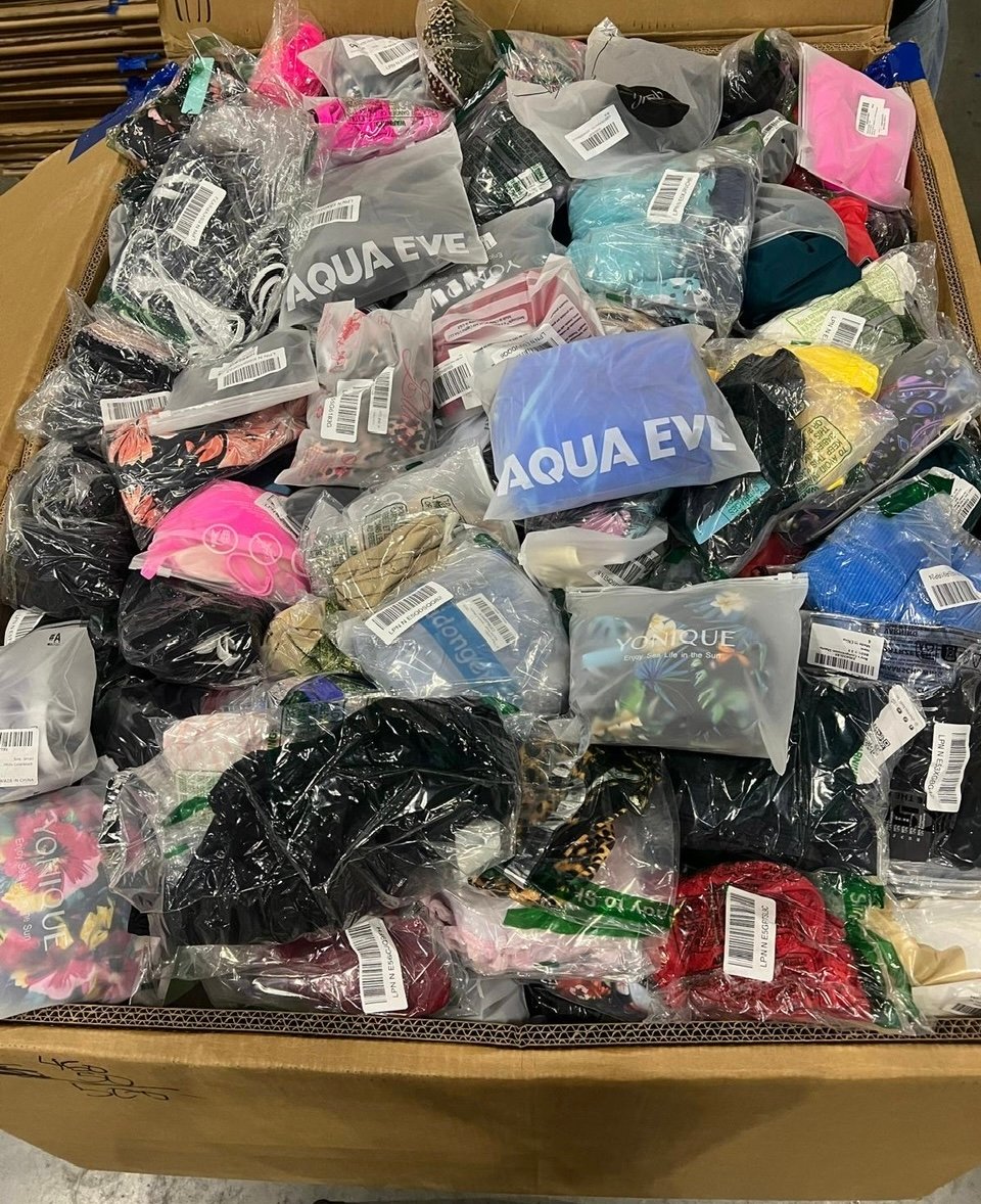 Amazon LPN Clothing Liquidation Pallet - Image 2