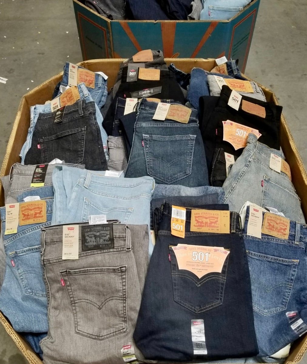 Levi’s Jeans Clothing Pallet - Image 2