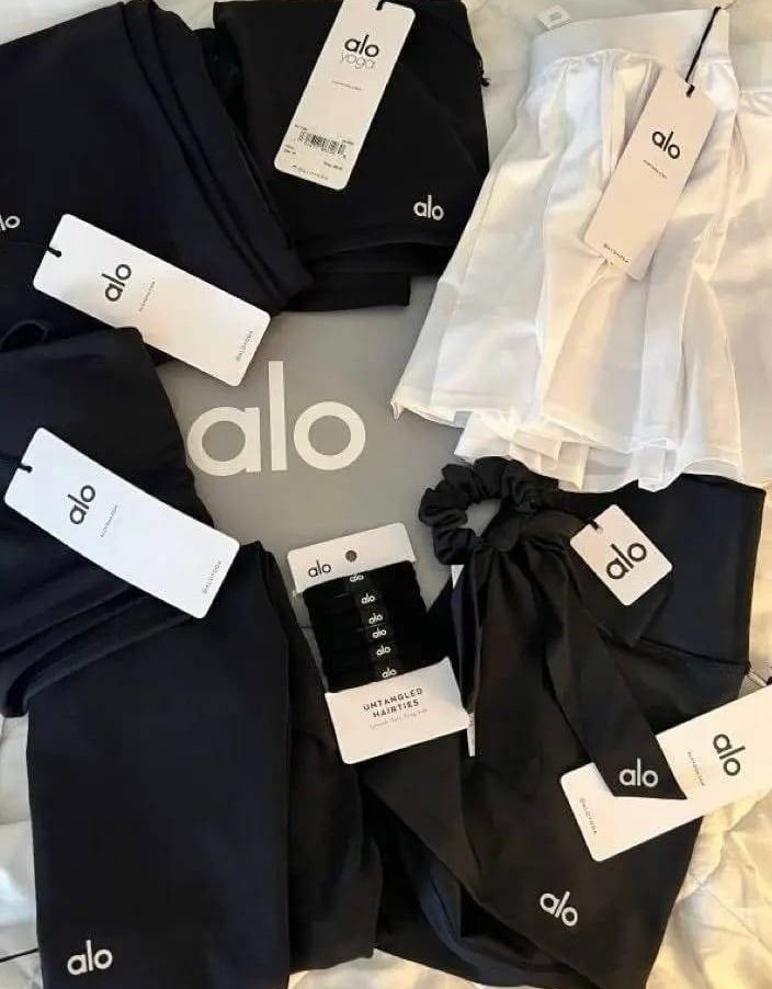 ALO Clothing Pallet – 300 Pieces Premium Activewear Wholesale