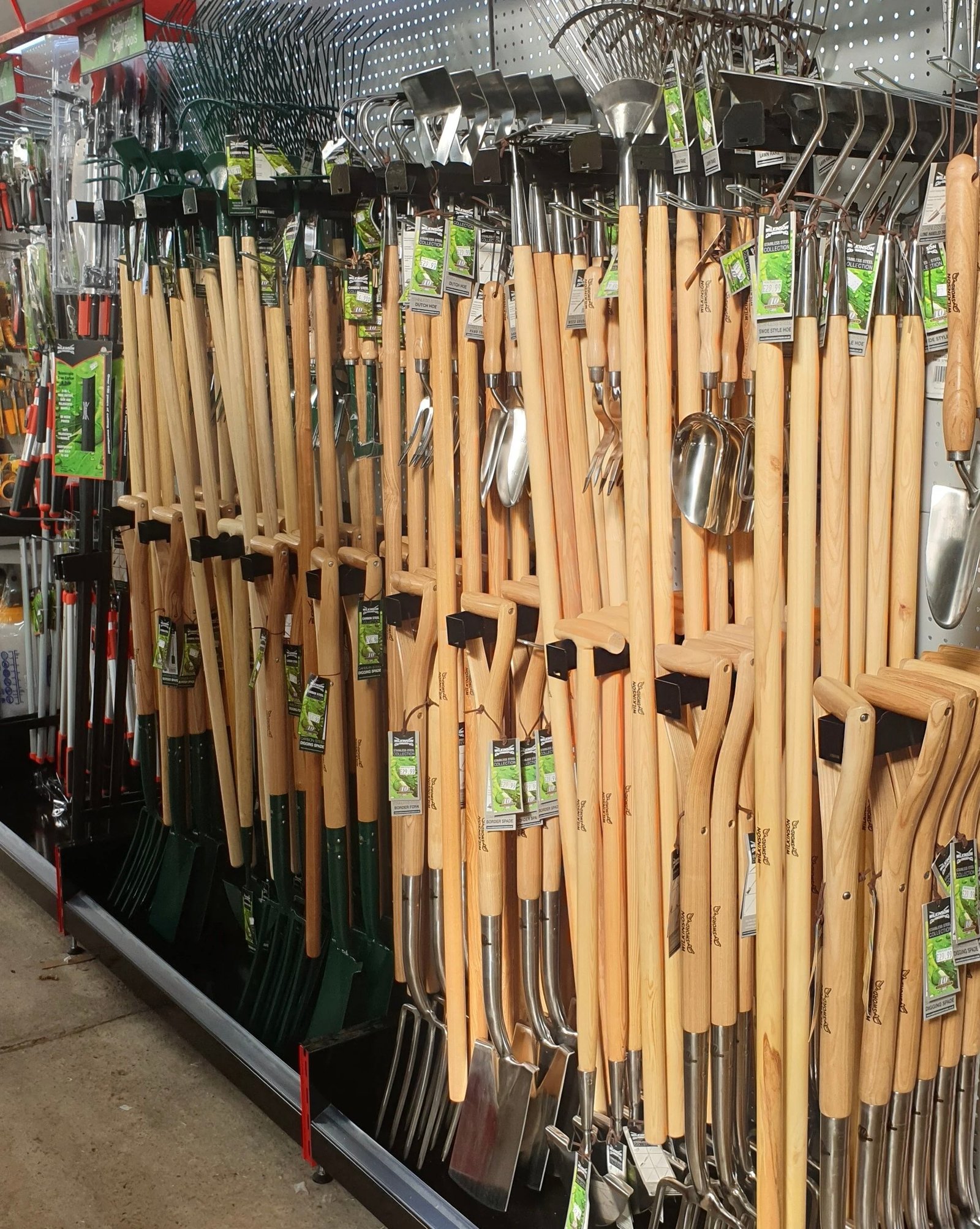 Target Gardening Tools Pallet – Wholesale Garden & Outdoor Equipment - Image 3